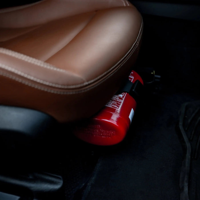 BMW E9X OEM Fire Extinguisher Kit - OEMExtinguishers