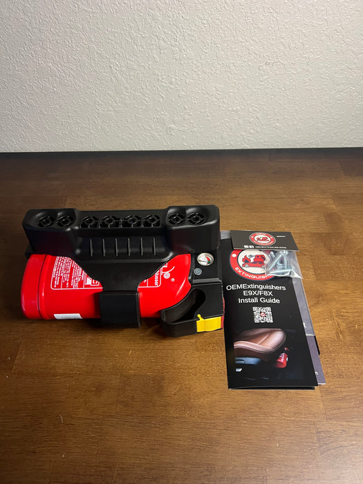OEM E9X/F8X Fire Extinguisher Kit