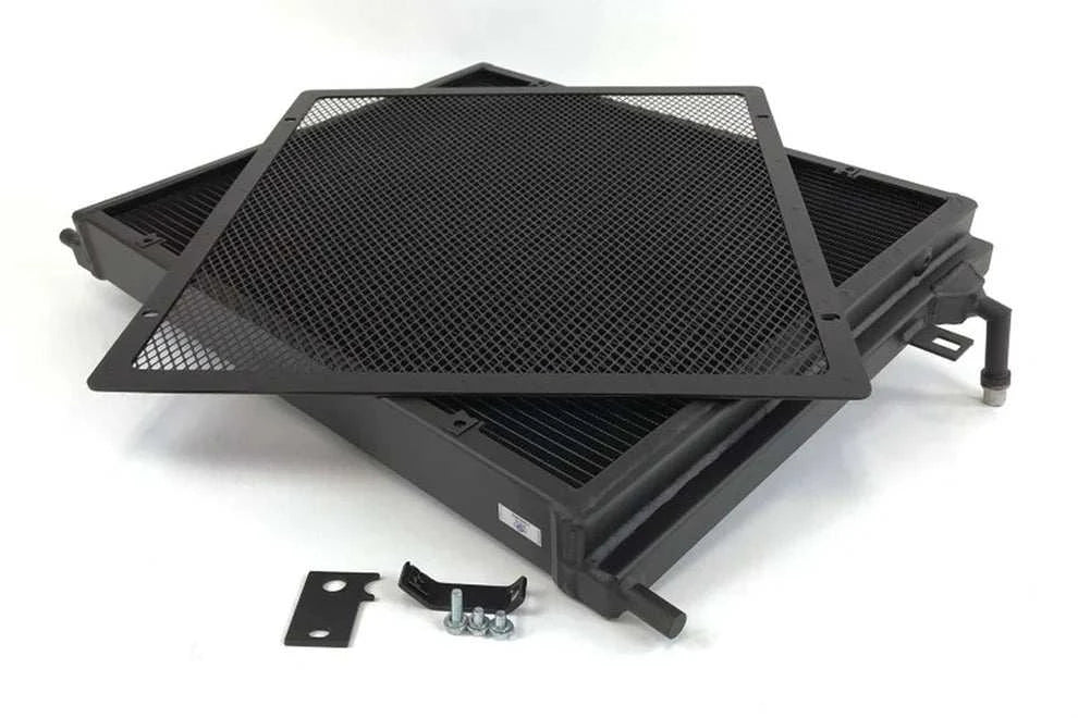 CSF F8X Heat Exchanger black with RockGuard for BMW S55 cooling system upgrade